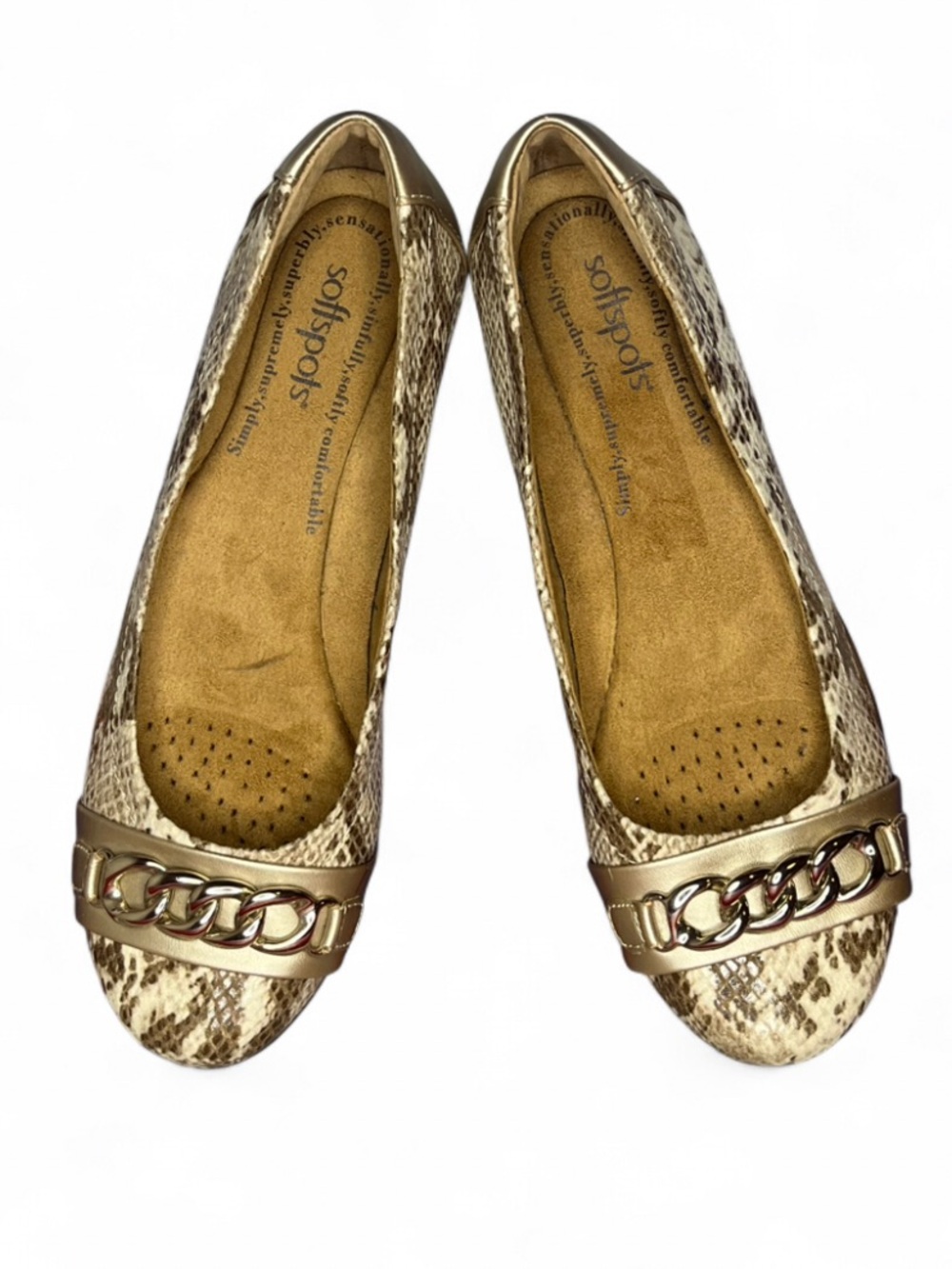 Softspots Womans Size 8 M Leather Posie Flats - gold-toned chain embellishment